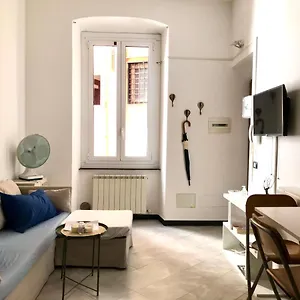 La Quiete In Centro Storico , Genova Italia